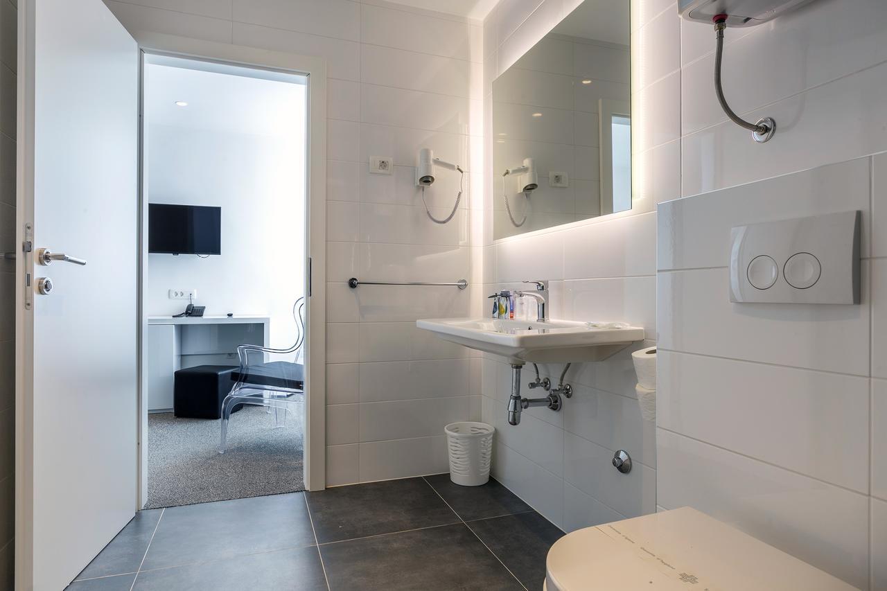 B Gold Luxury Rooms B&B Σπλιτ Εξωτερικό φωτογραφία