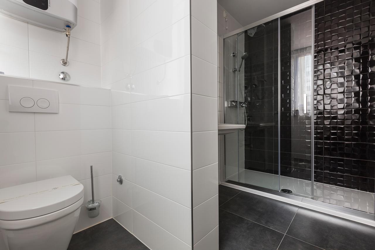 B Gold Luxury Rooms B&B Σπλιτ Εξωτερικό φωτογραφία
